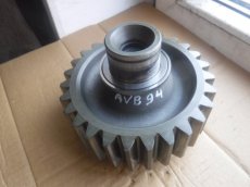 GroBe Zahnrad achse vorgelege