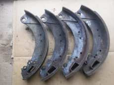Remvoering set vooras/achter