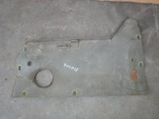 Afdekplaat versnellingsbak/cabine