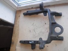 bovf9 motor steun voorzijde