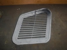 bovg109 Luchtrooster links