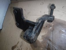 bovk43 Halter hydrauliek pompe alte type